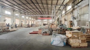 出租金州二十里独门独院厂房2200平+两层办公800平